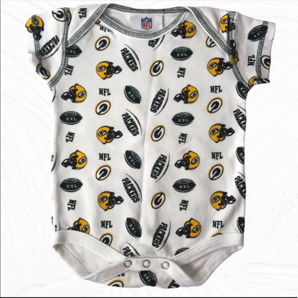 Bundle of 3 Wisconsin Baby Bodysuits - Picture 16 of 16